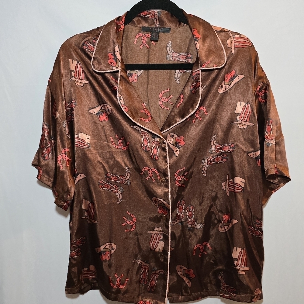 NWT Midnight Bakery Silky Cowgirl Print Button Front Top Chapel Roan Horse, sz L - Picture 2 of 9